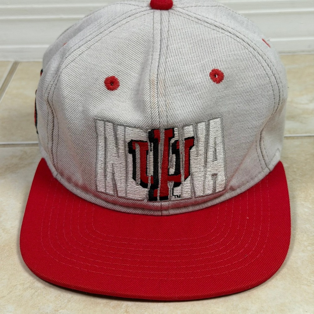 Indiana Hoosiers Hat #1 Apparel Mens Grey Red Vintage IU Snapback
